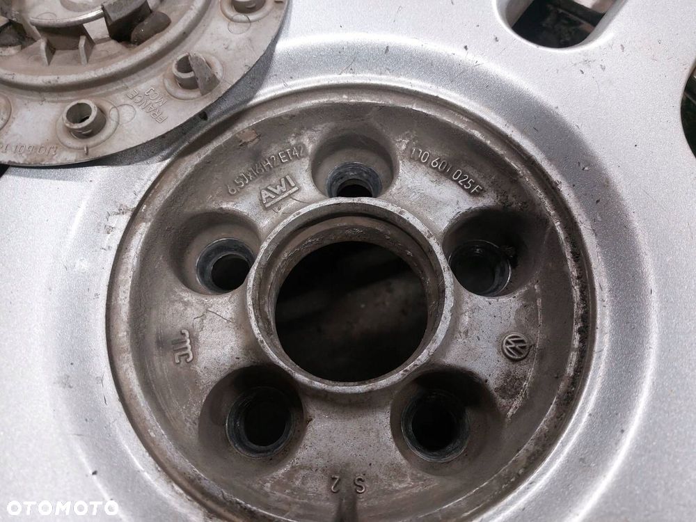 FELGA ALUMINIOWA 4 SZT VW GOLF IV 1J0601025F 5x100 6,5Jx16 ET42 FI57,1 - 8