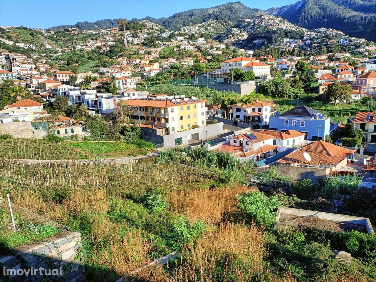 Terreno de 1878m2 em Santo António | Possibilidade de Construção de Ed - Grande imagem: 3/22
