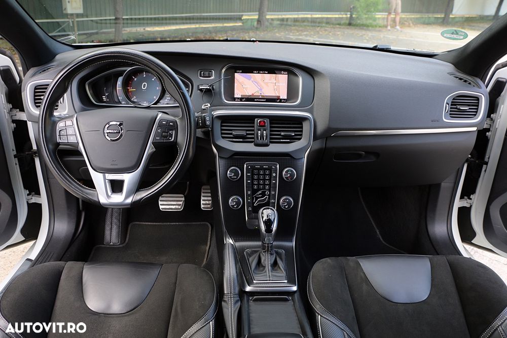 Volvo V40 D3 Aut. R-Design - 5