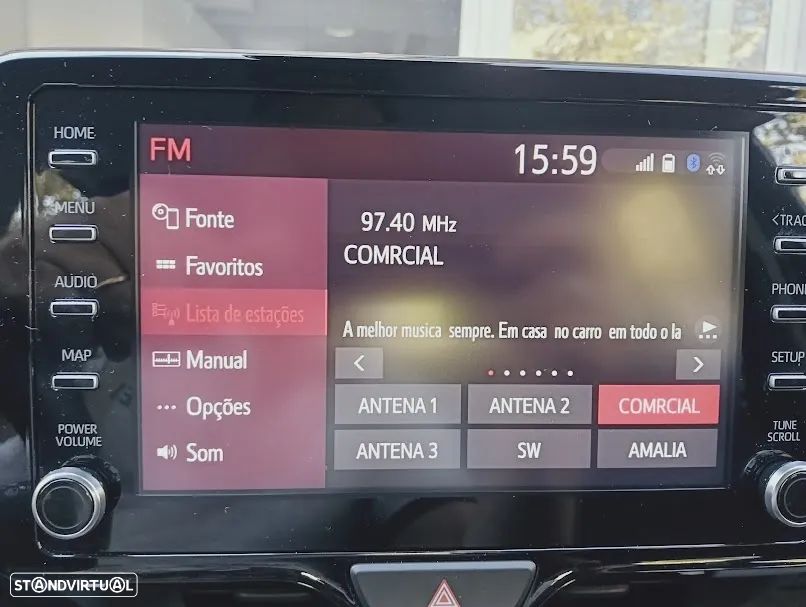 Toyota Yaris Cross 1.5 HDF Comfort Plus - 35