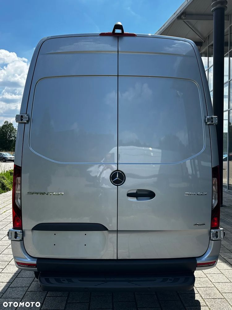 Mercedes-Benz Sprinter - 8