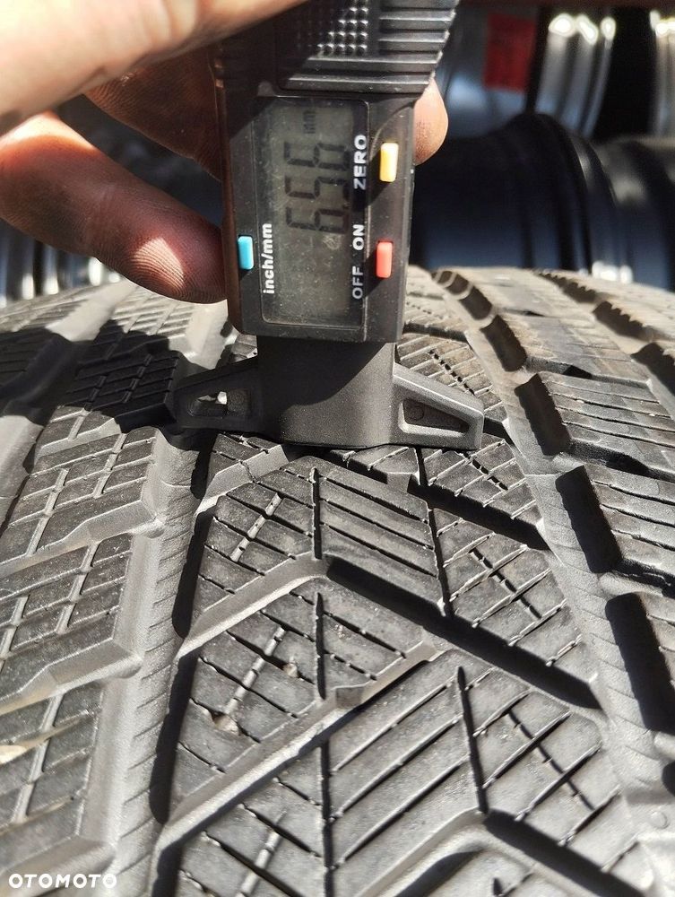 Pirelli Scorpion Winter 275 40 20 106 V 3PMSF Rant 2szt zima - 3