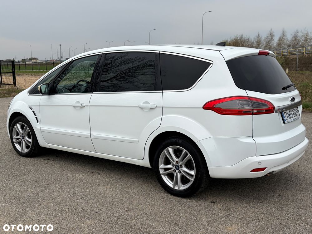 Ford S-Max 2.0 TDCi DPF Titanium - 15