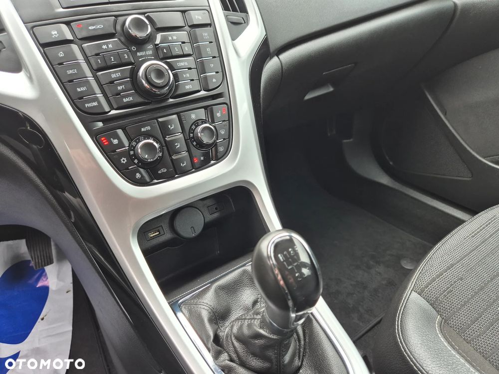 Opel Astra 1.6 CDTI Essentia - 36