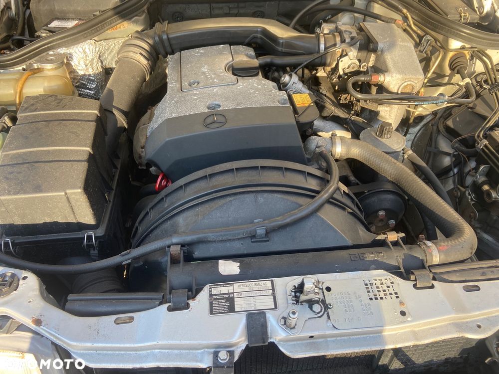 Mercedes-Benz W124 (1984-1993) - 26