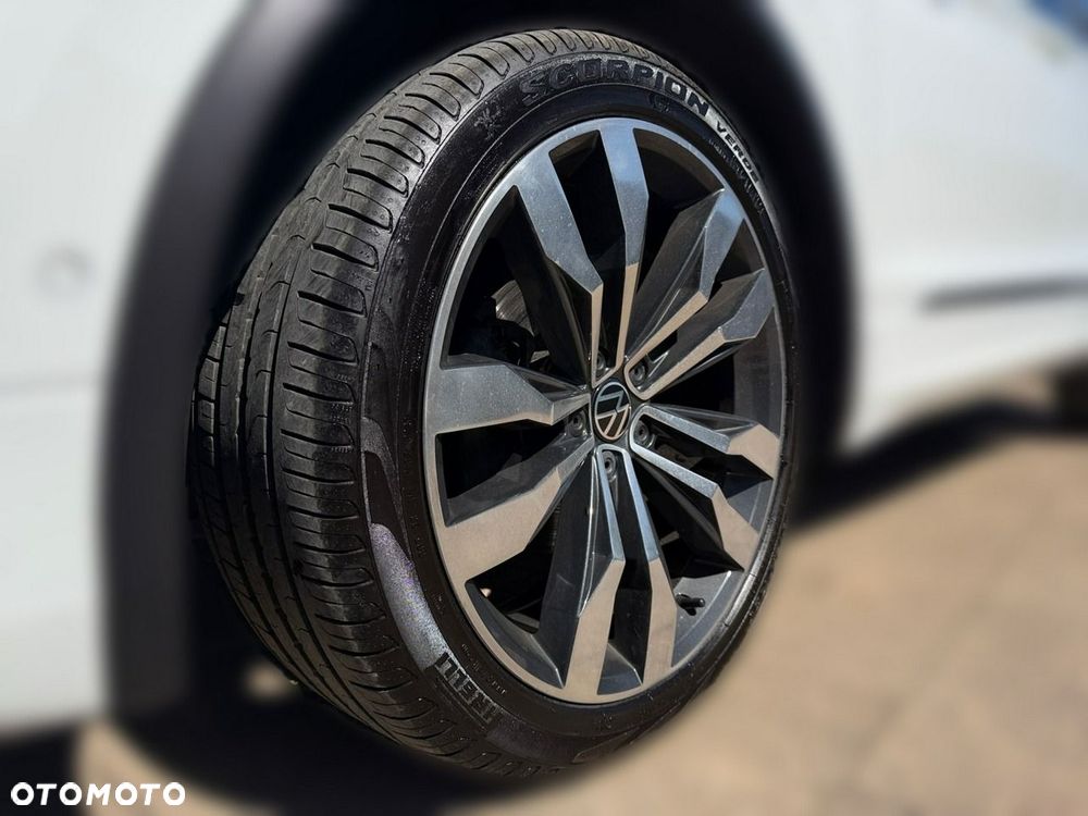 Volkswagen Tiguan - 10