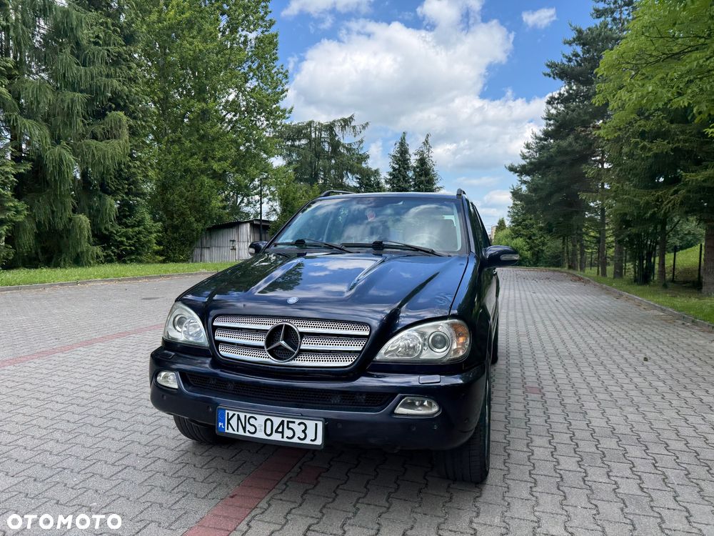 Mercedes-Benz ML 400 CDI - 12