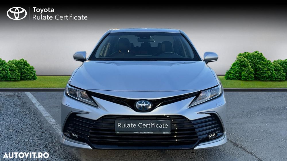 Toyota Camry 2.5 Hybrid Business - 3