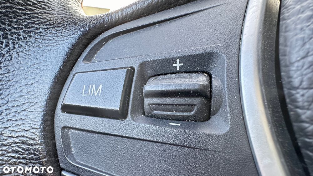 BMW Seria 1 118d DPF Edition Sport - 23