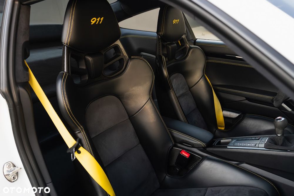 Porsche 911 Carrera T - 20