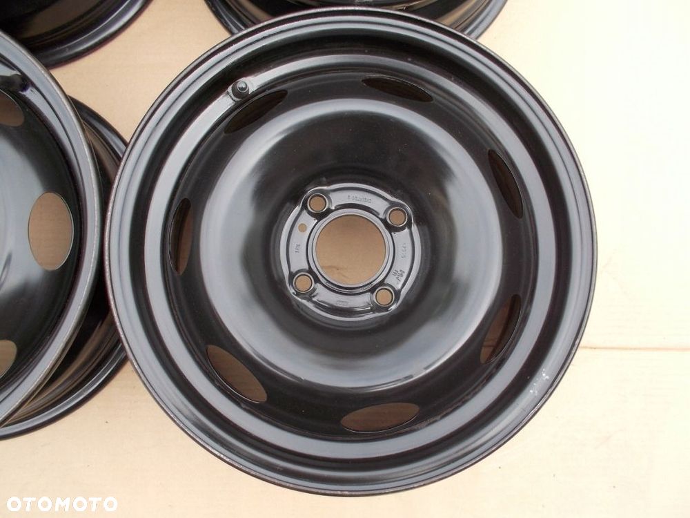 4x Felgi 15 Peugeot 308 Partner II Citroen C4 Berlingo II 6,5j 4x108 ET27 - 8