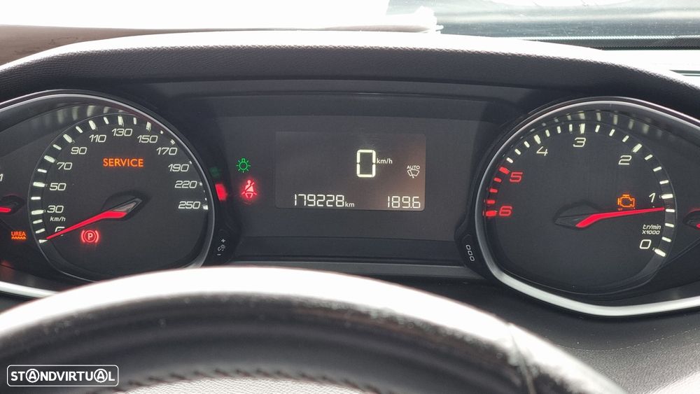 Peugeot 308 SW 1.6 BlueHDi Access - 22