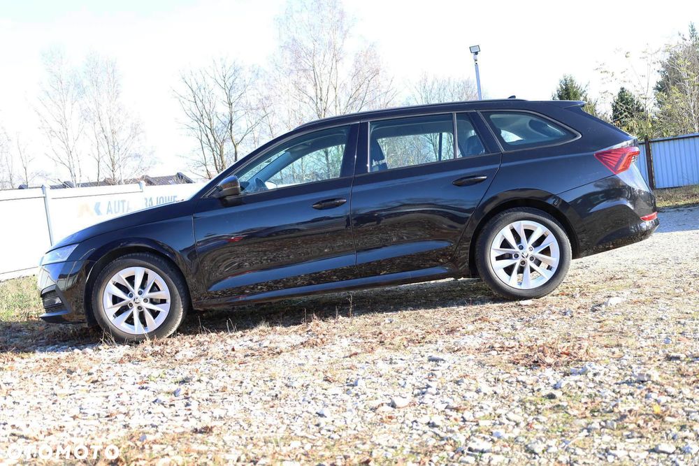 Skoda Octavia 1.5 TSI ACT Ambition - 8