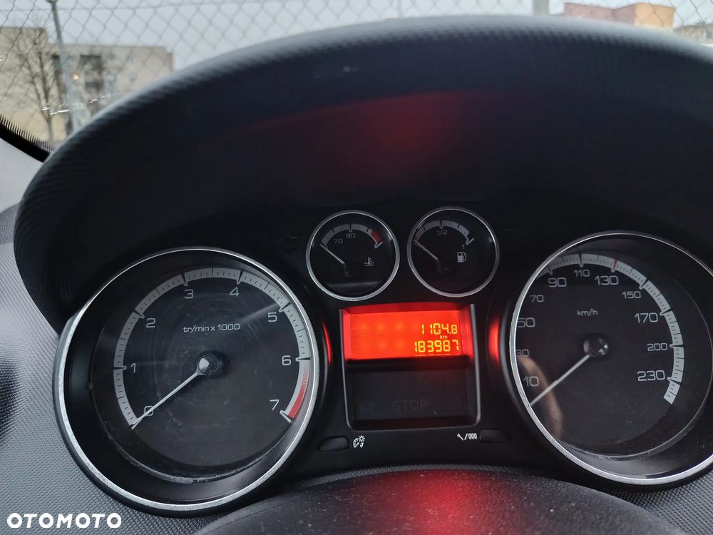 Peugeot 308 1.6 Trendy - 14