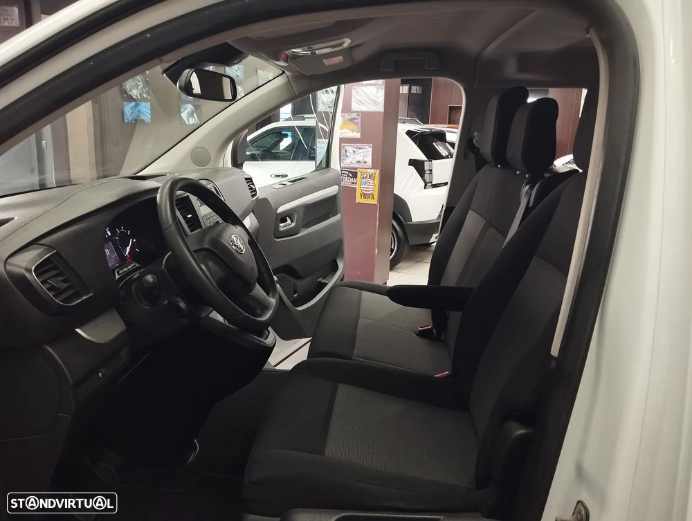 Toyota Proace Verso 1.5 D-4D L1 1.0T Comfort 9L PDL - 17