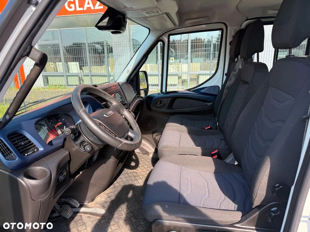 Iveco Daily 35S180, 3.0 180KM, Doka / Brygadówka 7os., HiMatic, Niski przebieg - 19