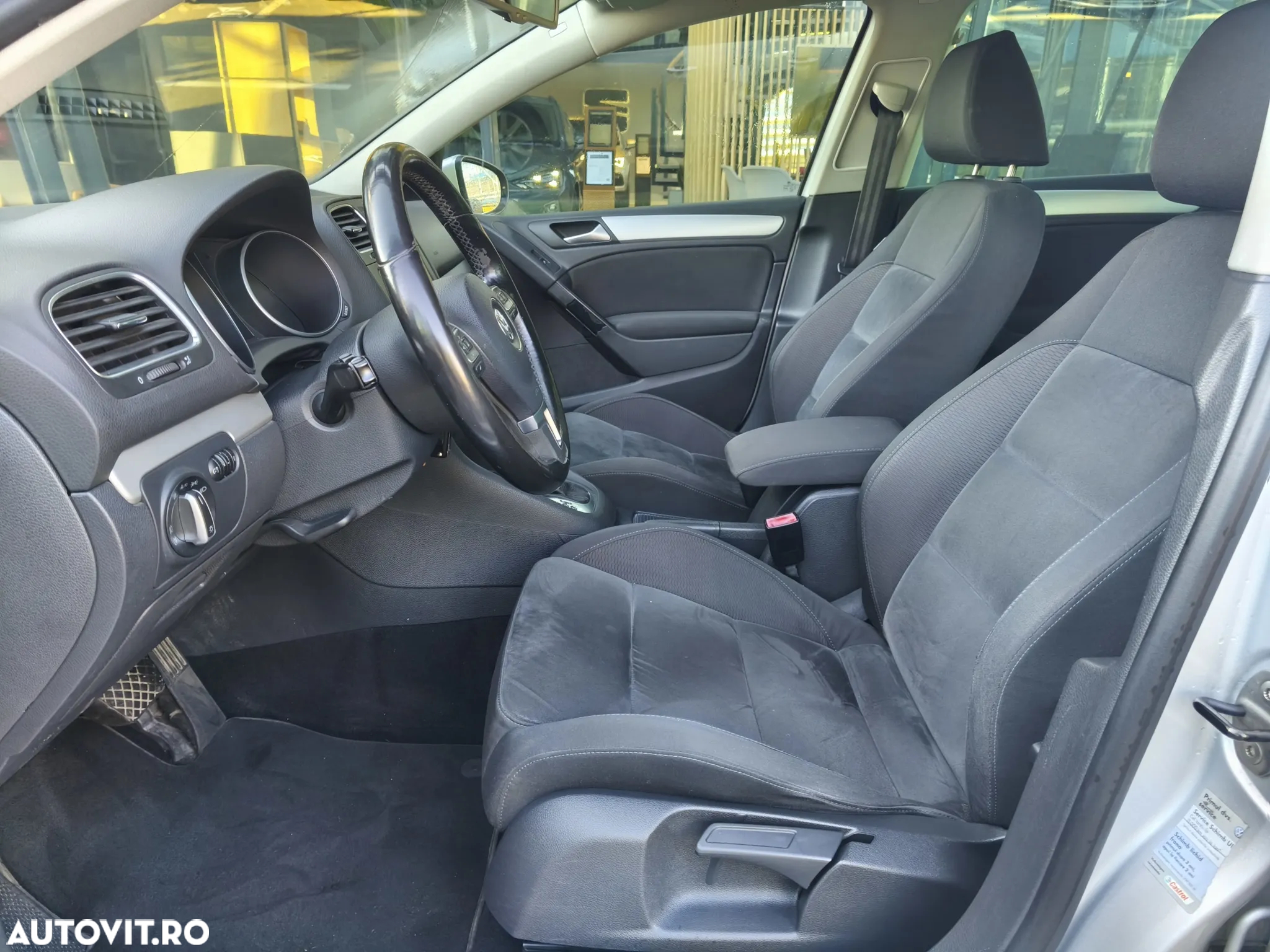 Volkswagen Golf 2.0 TDI Highline DSG - 10
