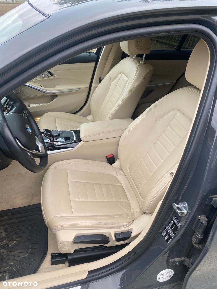 BMW Seria 3 - 13
