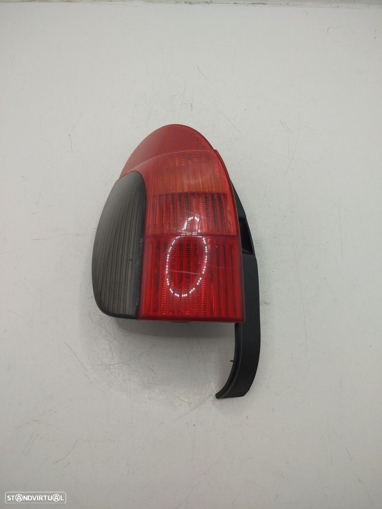 Farolim Stop Esq Peugeot 306 Break (7E, N3, N5) - 1