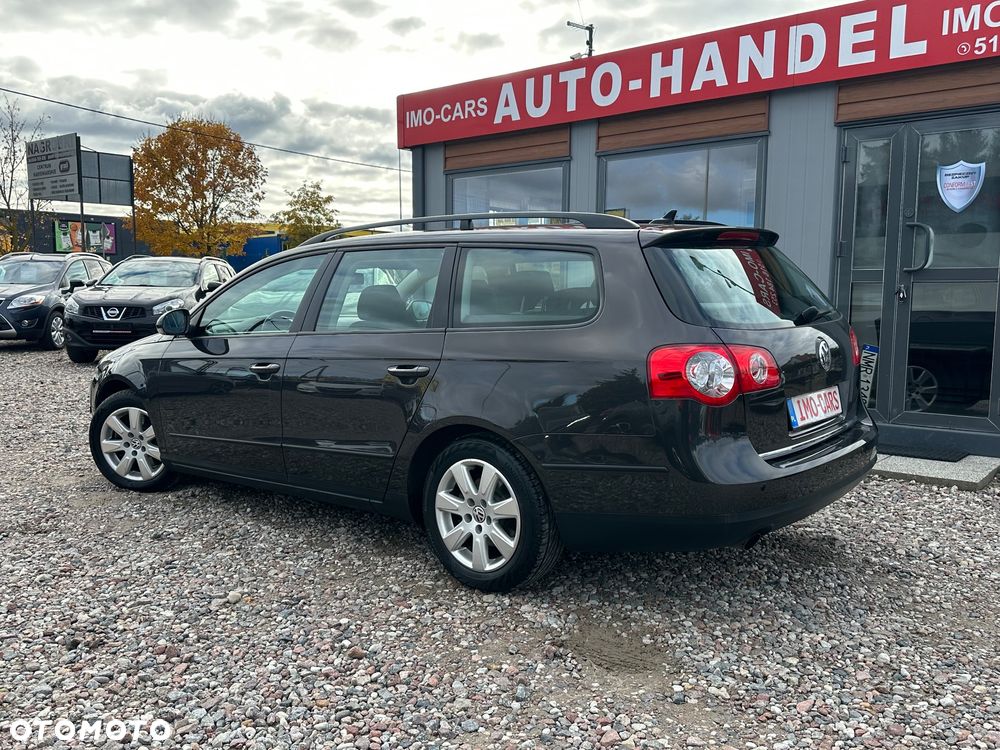 Volkswagen Passat - 3