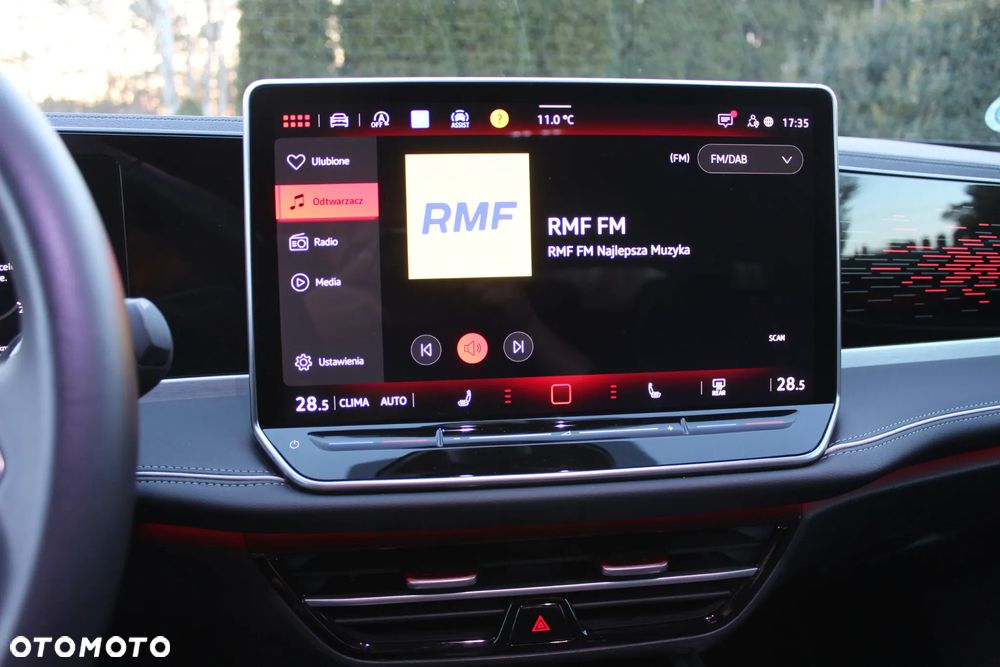 Volkswagen Passat 2.0 TDI EVO Elegance DSG - 20