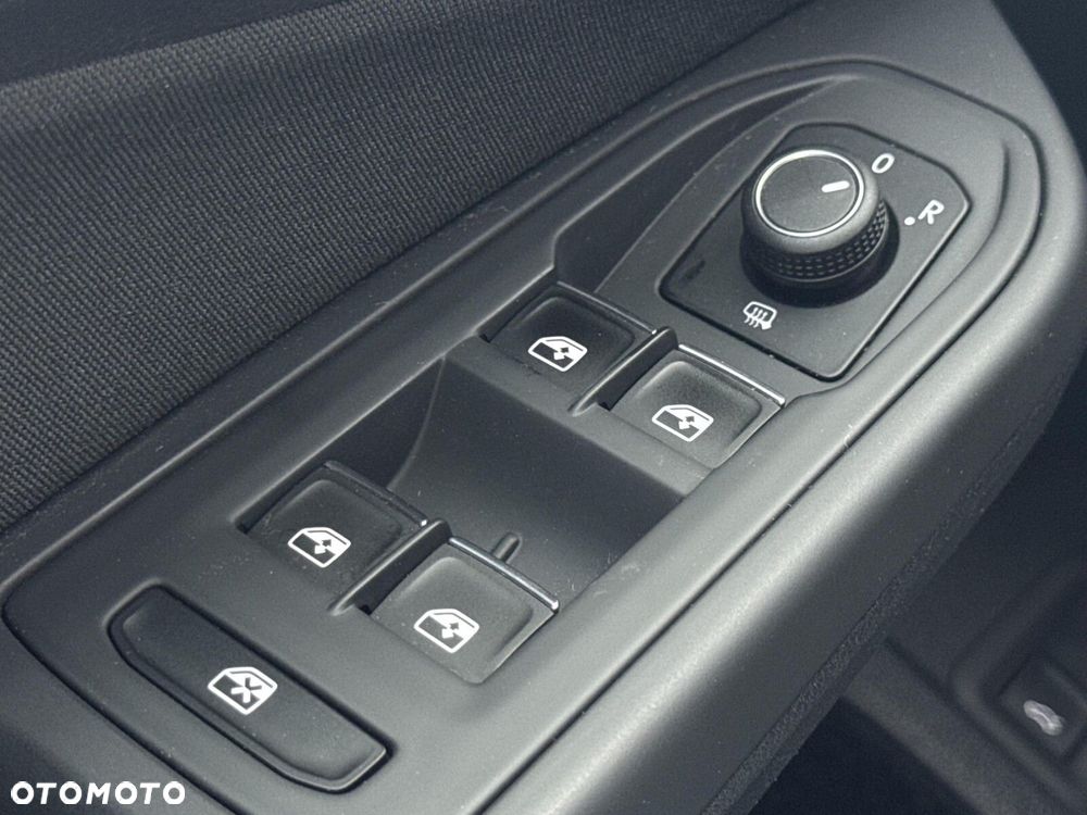 Volkswagen Golf Alltrack 2.0 TDI 4Mot DSG - 32