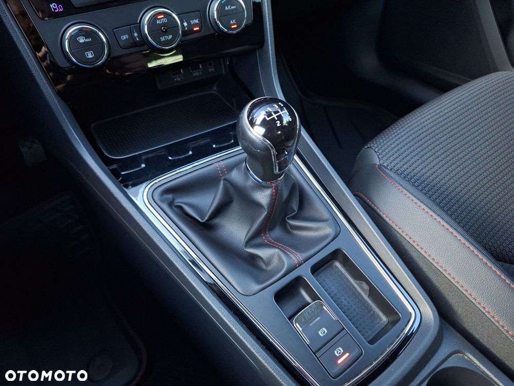 Seat Leon 1.5 TSI FR - 17