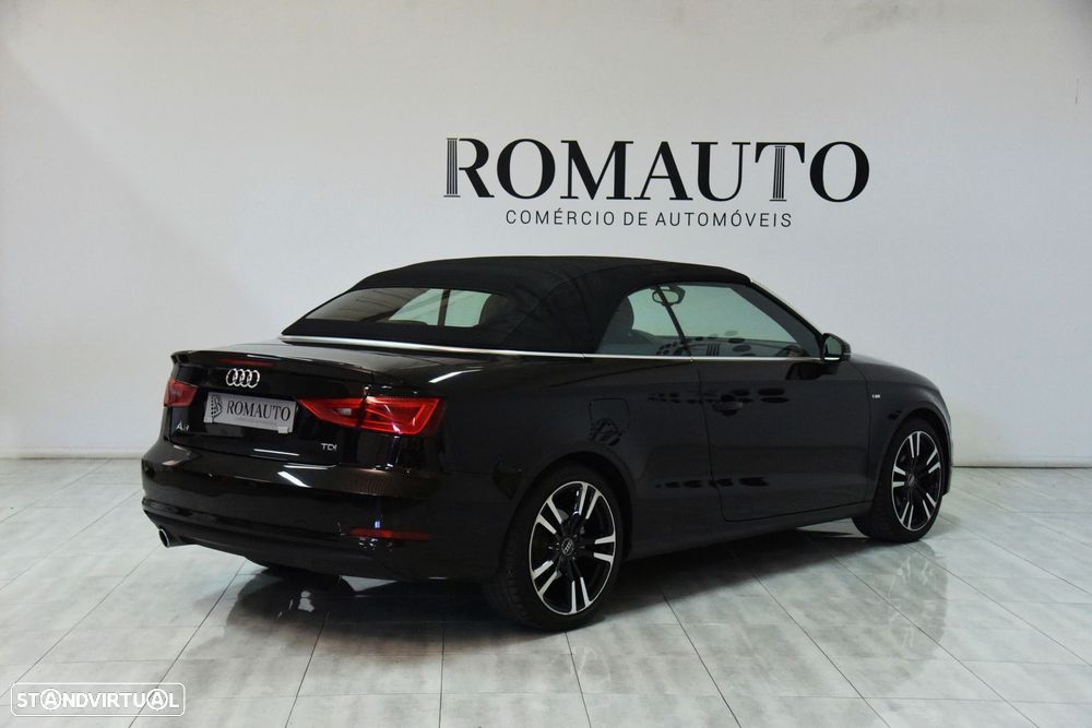 Audi A3 Cabrio 1.6 TDi S-line - 11