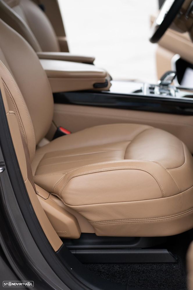 Land Rover Range Rover - 7