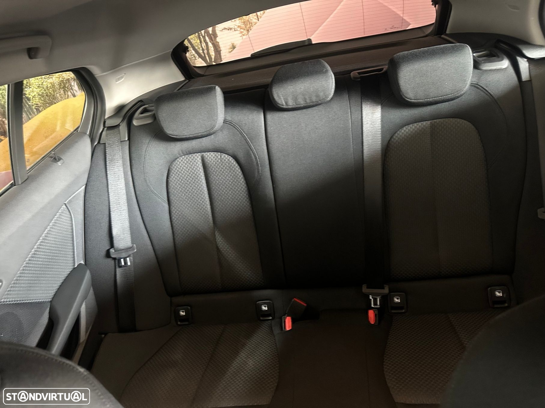 BMW 116 d Advantage Auto - 18