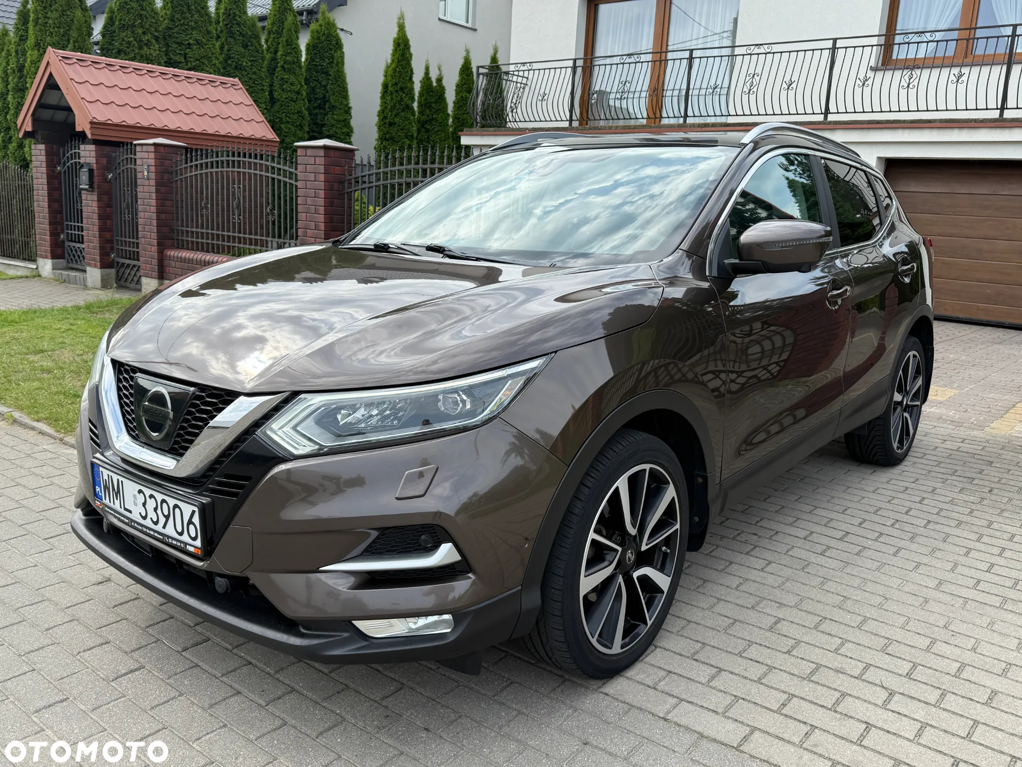 Nissan Qashqai 1.2 DIG-T Xtronic TEKNA+ - 3