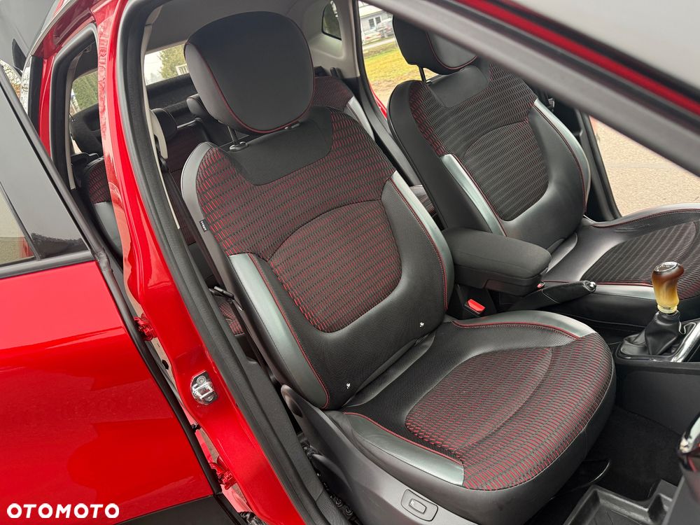 Renault Captur 0.9 Energy TCe Helly Hansen - 14