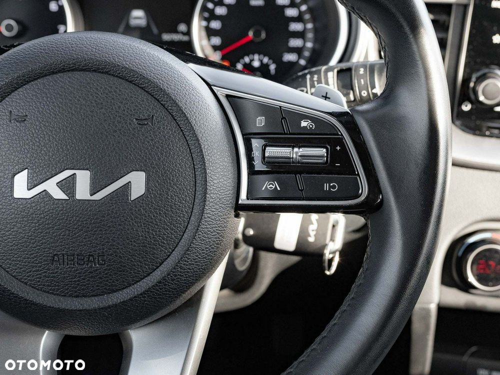 Kia Ceed 1.5 T-GDI M DCT - 16