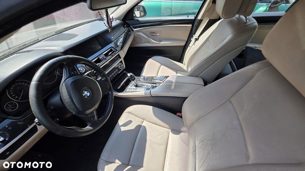 BMW Seria 5 520d - 37