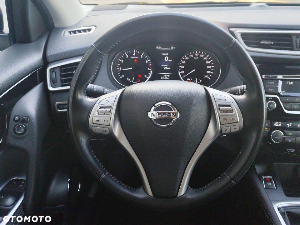 Nissan Qashqai - 14