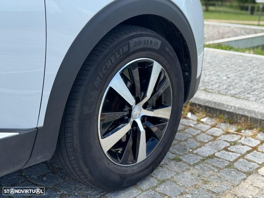 Peugeot 3008 1.5 BlueHDi Active Pack EAT8 - 11