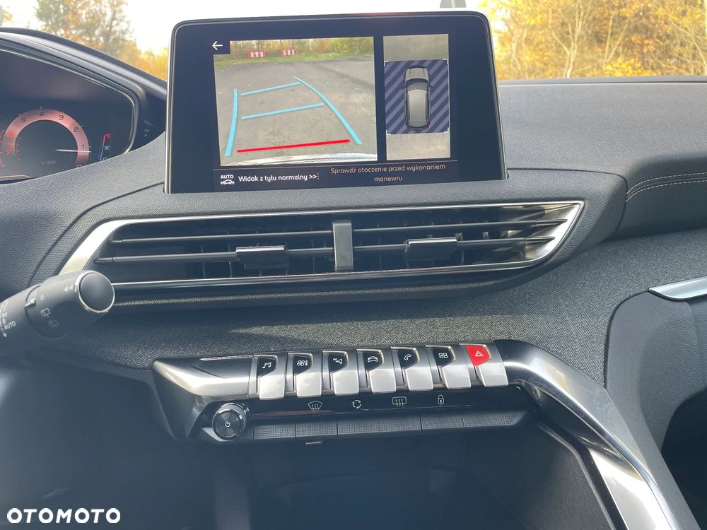 Peugeot 3008 1.6 PureTech GPF GT Line S&S EAT8 - 26