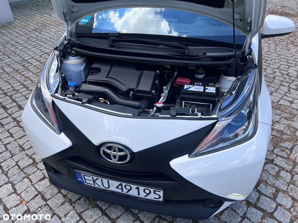 Toyota Aygo x - 30
