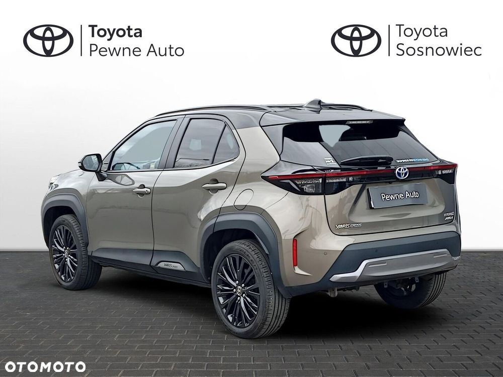 Toyota Yaris Cross Hybrid 1.5 Adventure 4x4 - 4