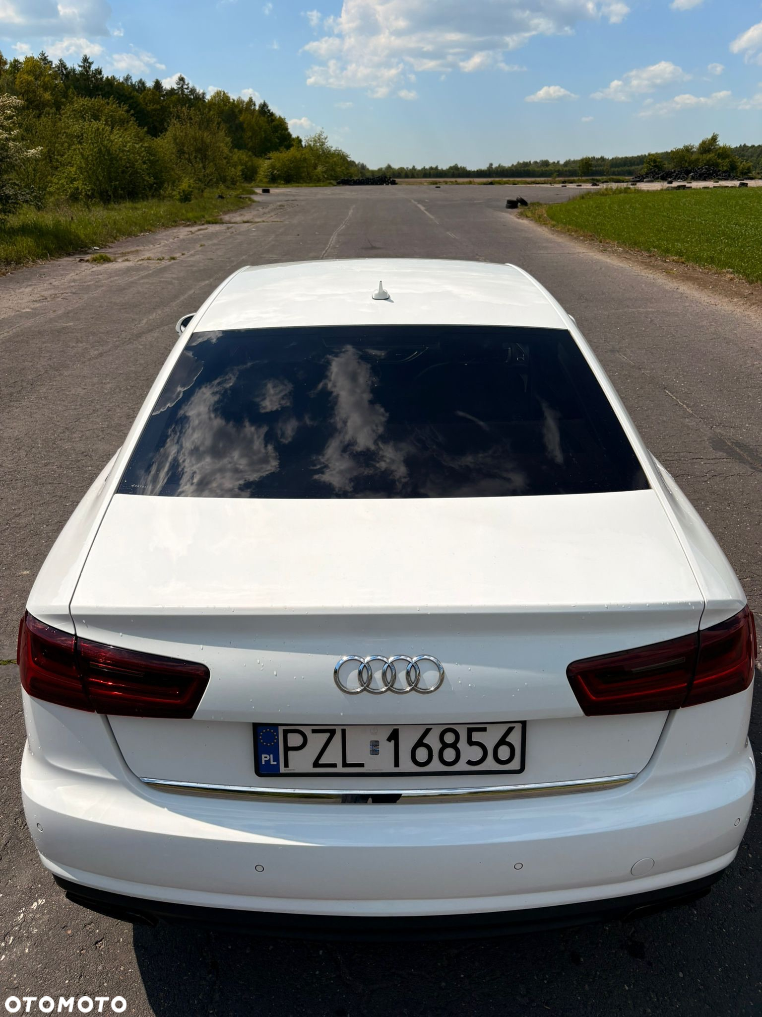 Audi A6 2.0 TDI ultra S tronic - 13