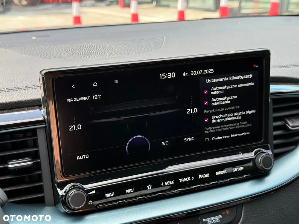 Kia XCeed 1.6 T-GDI Tribute DCT - 31