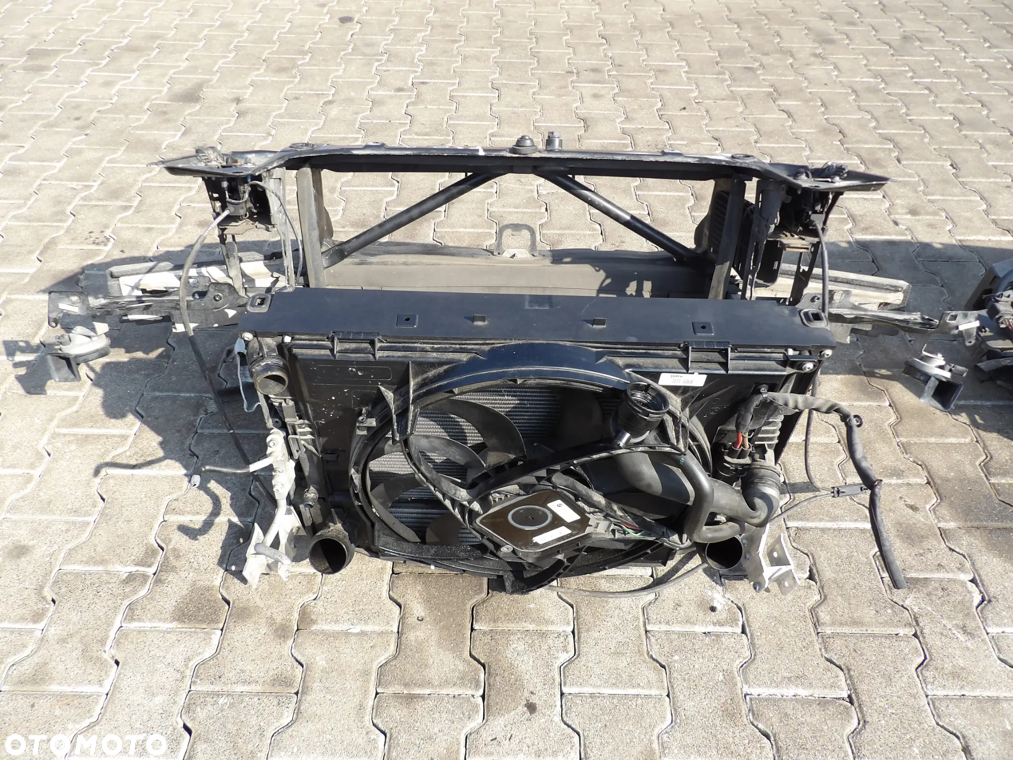 BMW - F30,F31 - KOMPLETNY PAS PRZEDNI - ZAMKI PIROTECHNICZNE - CHŁODNICA BENZYNA/DISEL - AUTOMAT/MANUAL - ORYGINAŁ - 4