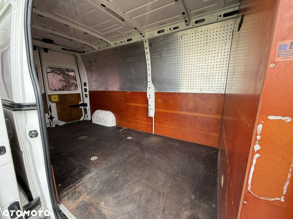 Opel Movano - 11