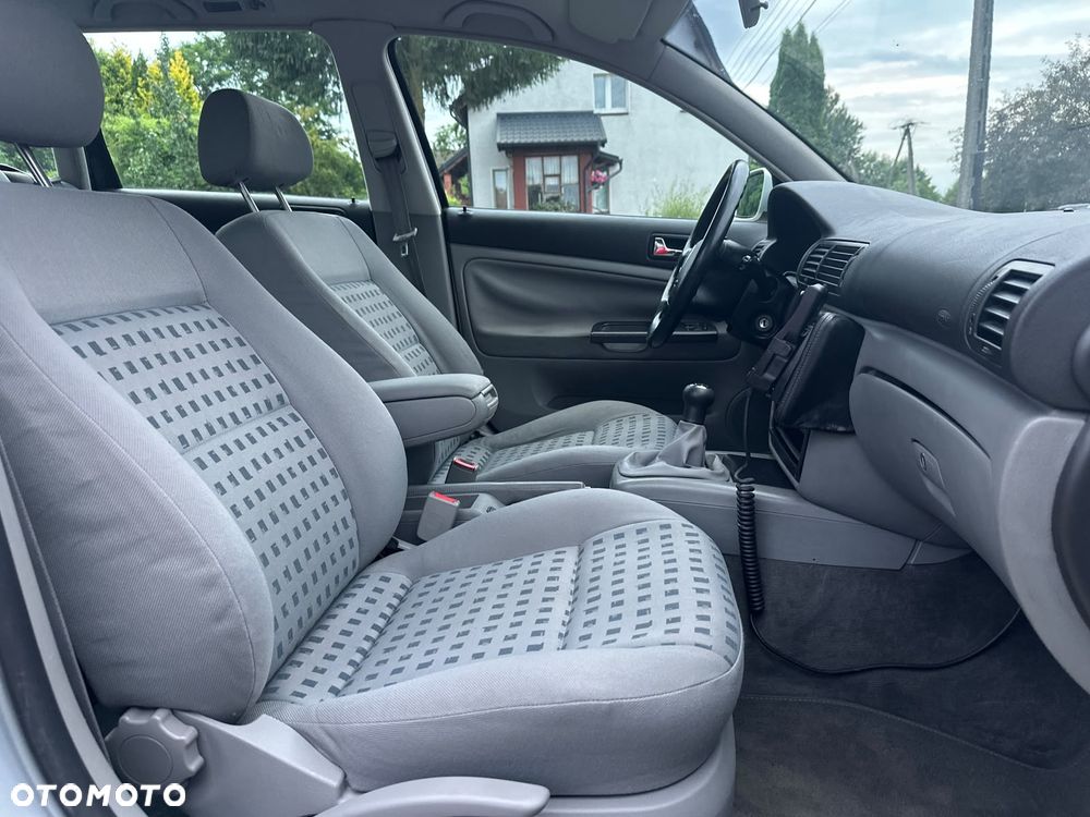 Volkswagen Passat 1.9 TDI - 24