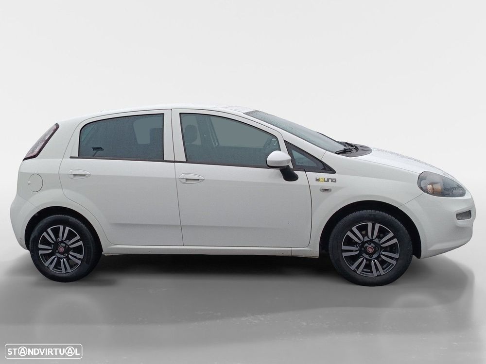 Fiat Punto 1.2 Young II S&S - 6