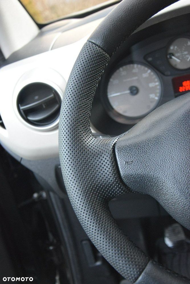 Peugeot Partner 1.6 HDi Active - 30