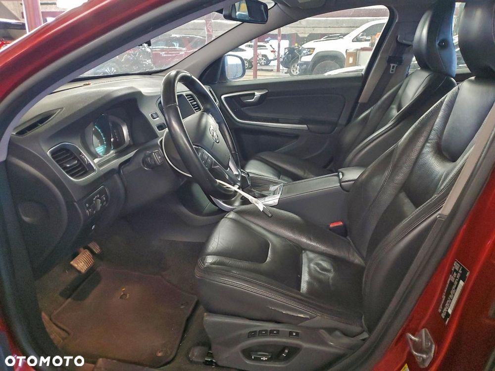 Volvo S60 2.5 T5 AWD - 10