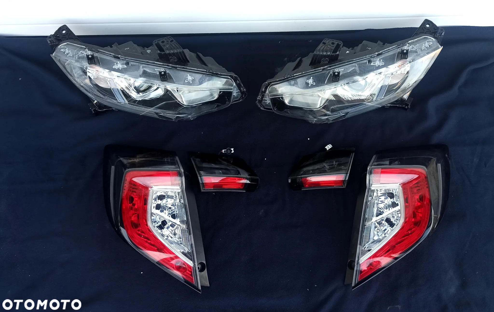 Honda Civic 1.6 i-DTEC Executive Black Edition - 22