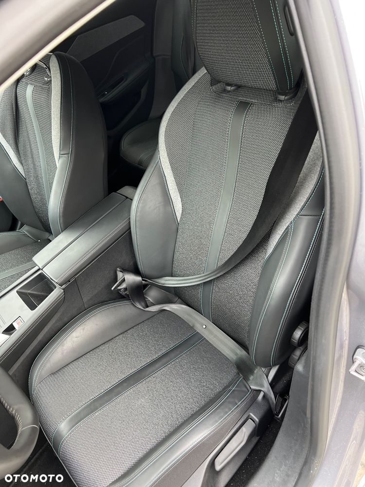 Peugeot 308 SW Hybrid 180 e-EAT8 Allure - 15