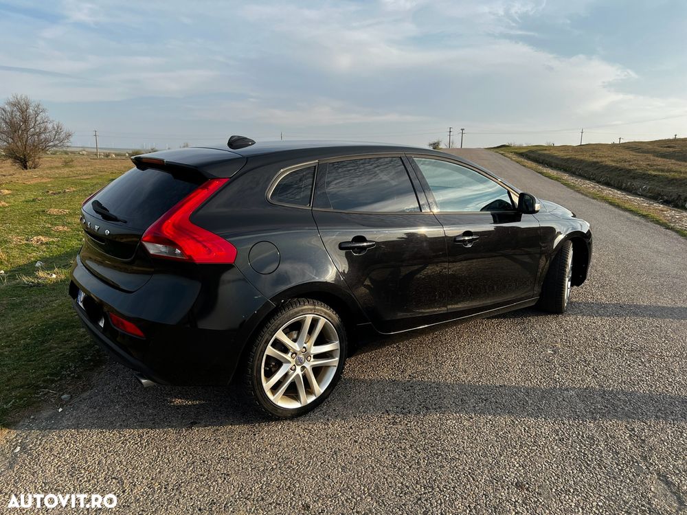 Volvo V40 - 14